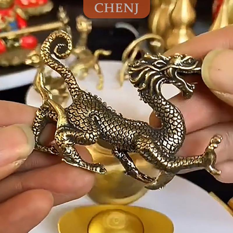 [COD] CHENJ รูปปั้นมังกรสีฟ้าทองเหลืองนกสีขาวรูปเสือโคร่งรูปปั้นเต่าสีดำนำโชคของตกแต่งโต๊ะสำนักงานที่รุ่งเรือง ราคา 109 บาท*ส่งฟรี