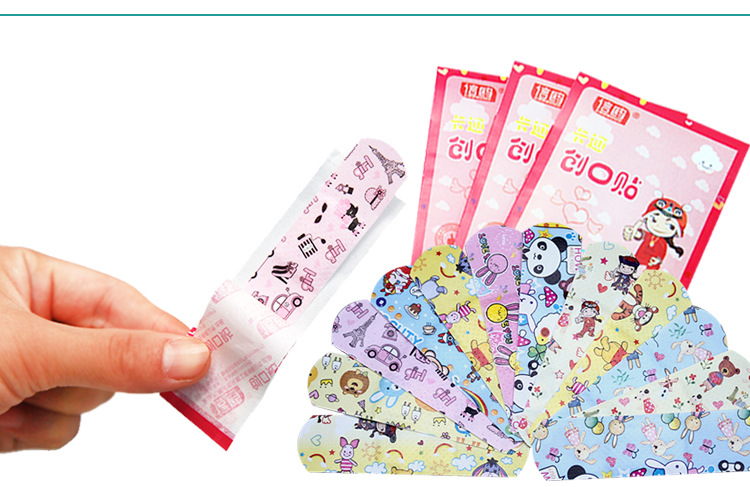 HỘP 100 BĂNG KEO CÁ NHÂN HÀN QUỐC HÌNH THÚ SIÊU CUTE