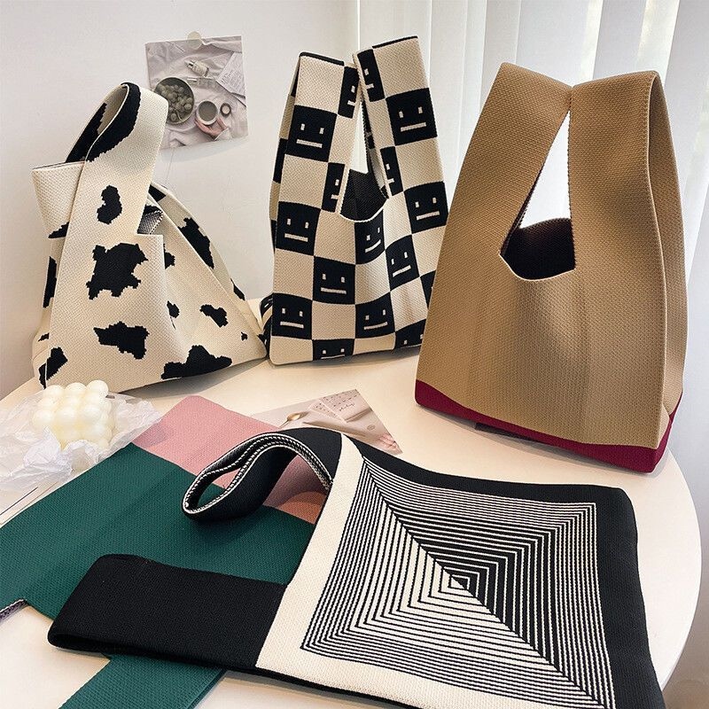 [Hot seller] 2024 Japanese and Korean niche texture handbags woven handheld tote bag large capacity armpit women's canvas