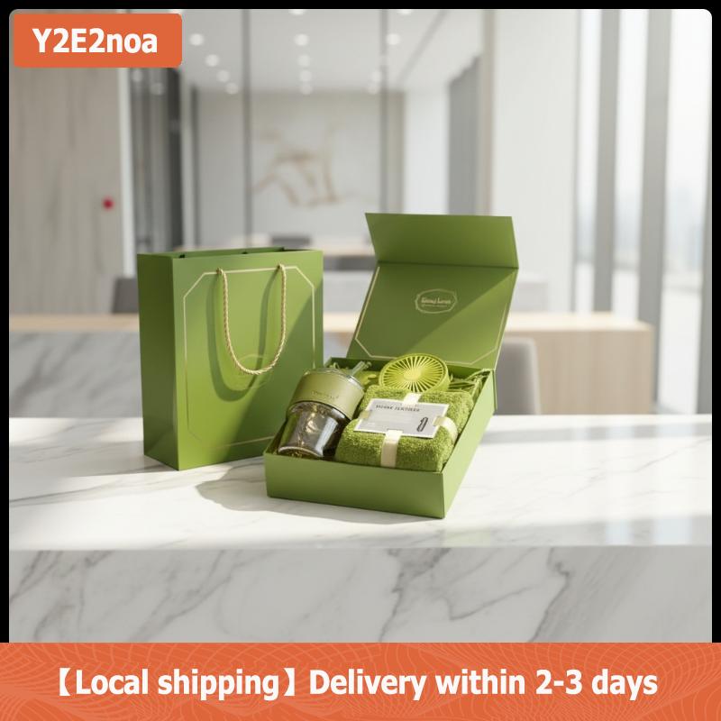 【Local shipping】 Xách tay món quà mùa hè Kit cầm tay Fan UPF50 có thể gập lại Sun Umbrella Trọng lượng nhẹ Kính mát cho thiếu niên trở lại trường học