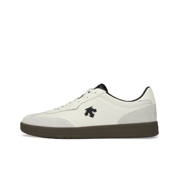 รองเท้าผู้ชาย DESCENTE Chron Cow Leather Breathable German Army Trainers Men's D6291LSN53 ราคา 15,772 บาท*ส่งฟรี