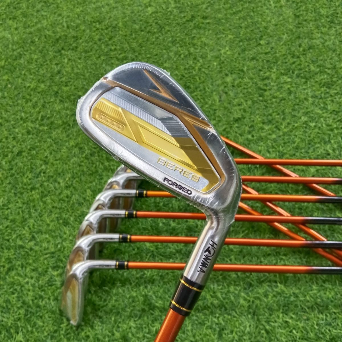 HONMA S-09 2024 Herren-Golfschläger HONMA S-09 Golfeisen-Set 4-11 AW SW, 10-tlg. 4Star BERES Clubs Irons R /SR /S Flex Graphit, Schaft und Kopfbedeckung