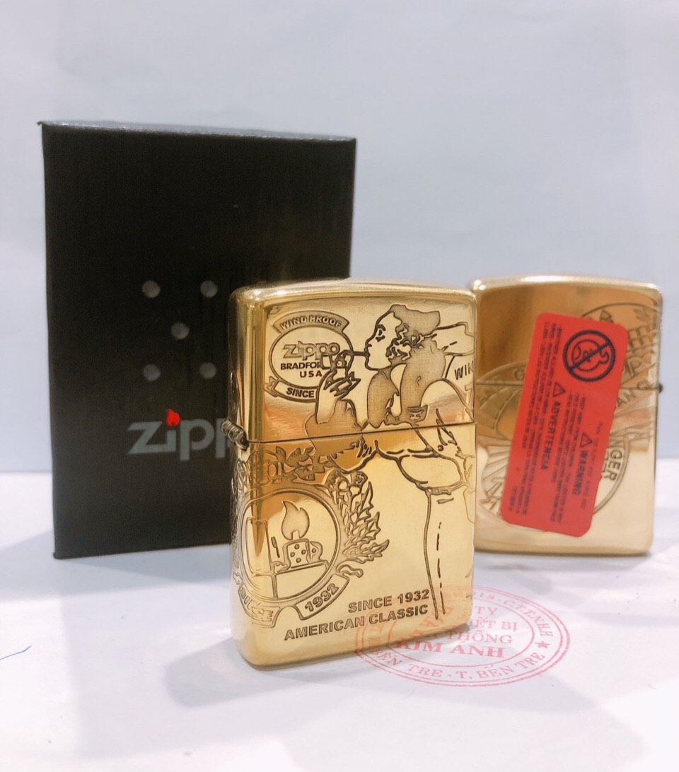 Hộp quẹt Zippo Armor vỏ dầy, khắc chìm chủ đề Cô Gái Gió American Classic Sin 1932, Hàng loại 1 vỏ bằng đồng có tem đỏ