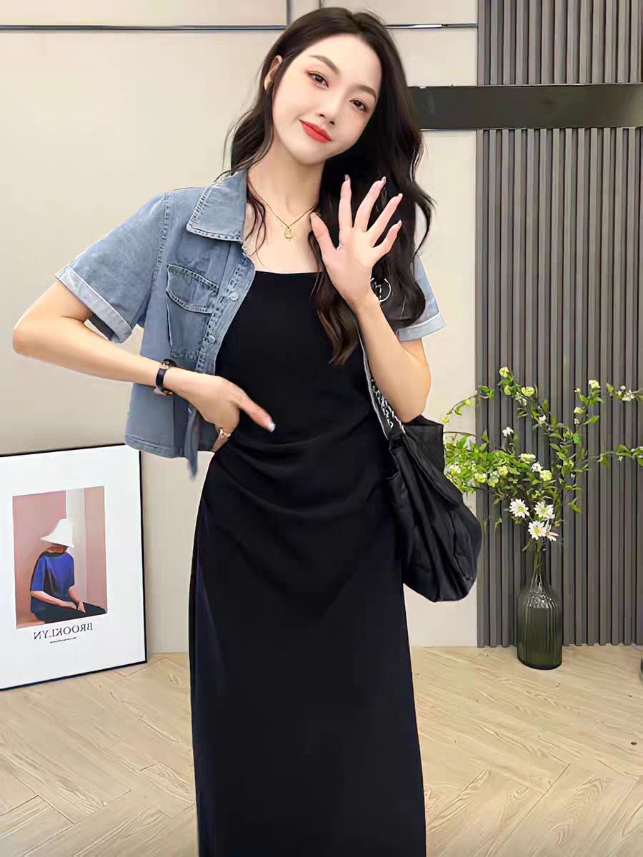 ♢Khoác bò nữ croptop 4 màu cá tính độc đáo áo khoác bò nữ tay cộc form ôm mặc cùng váy trẻ trung năn