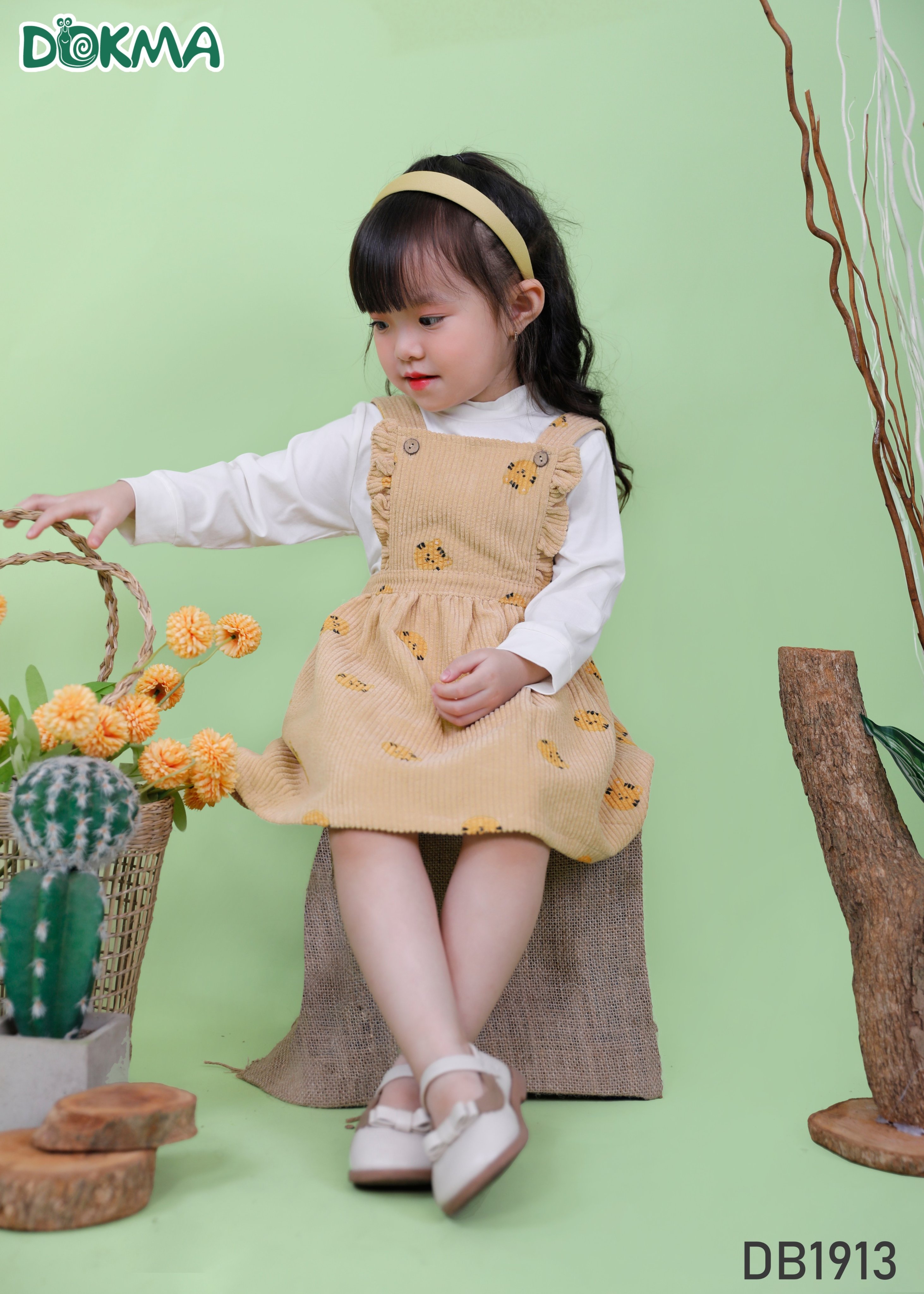 Váy babydoll chất nhung tăm - họa tiết thỏ con đáng yêu cho bé gái size  80-110 (8~16kg) - Tìm Voucher