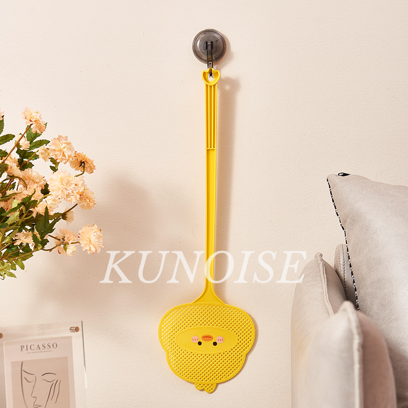 อุปกรณ์ทำสวนและตกแต่งกลางแจ้ง KUNOISE การ์ตูนสร้างสรรค์เป็ด Fly Swatter พร้อมด้ามจับทนทานสำหรับใช้ในบ้าน