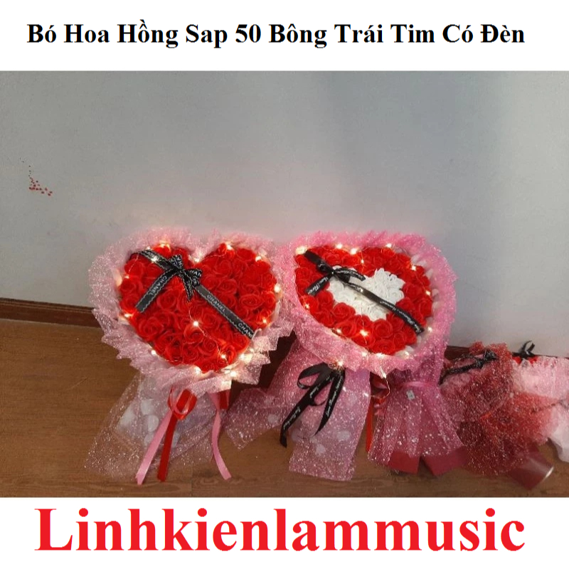 Bó Hoa Hồng Sap 50 Bông Trái Tim Có Đèn và Bó Hoa Hồng Sap Tai Thỏ 8 Bông Có Đèn Có Túi