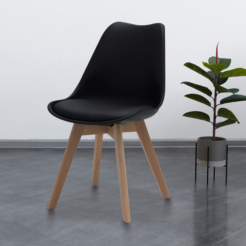 SB Design Square SB FURNITURE เก้าอี้ไม้เบาะหนัง รุ่น Lifely สีดำ (48x58x82 ซม.) ราคา 990 บาท*ส่งฟรี