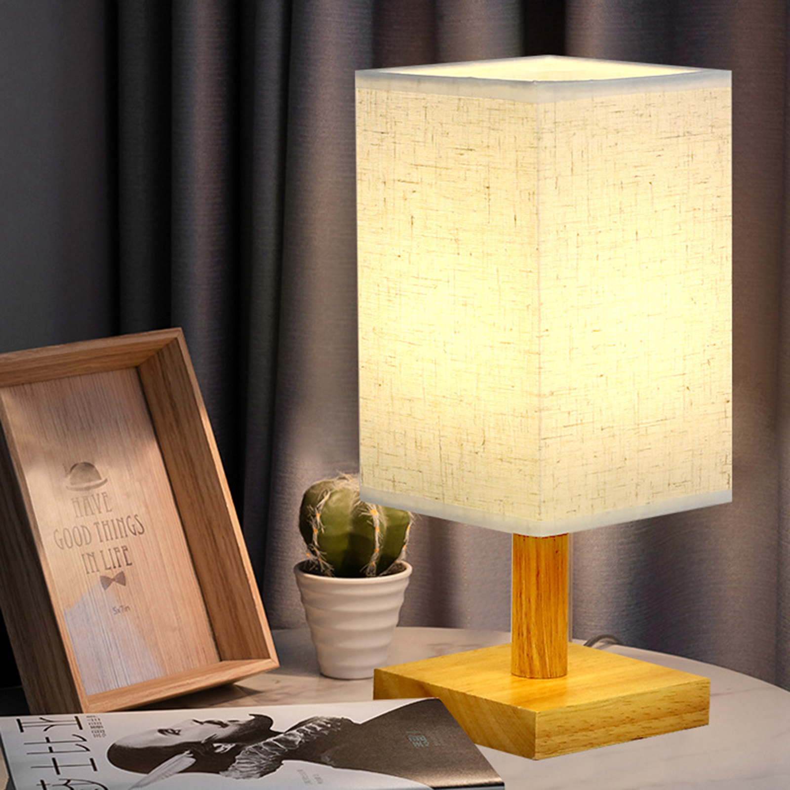 Cikonielf Đèn bàn phòng ngủ phong cách Retro Đèn ngủ bằng gỗ tự nhiên Đèn ngủ trang trí Chụp đèn vải vuông Cắm và chạy USB cho nghiên cứu phòng ngủ