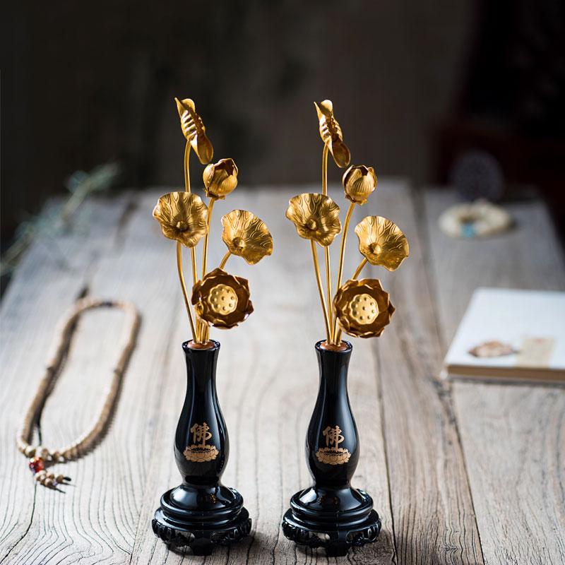 Trang chủ Mạ vàng cổ phong hoa sen nhỏ 30 cm Phật hoa sen bình hoa trước Phật bình hoa Bộ nến trang trí Giá 1,179,000 Đồng*Miễn phí vận chuyển