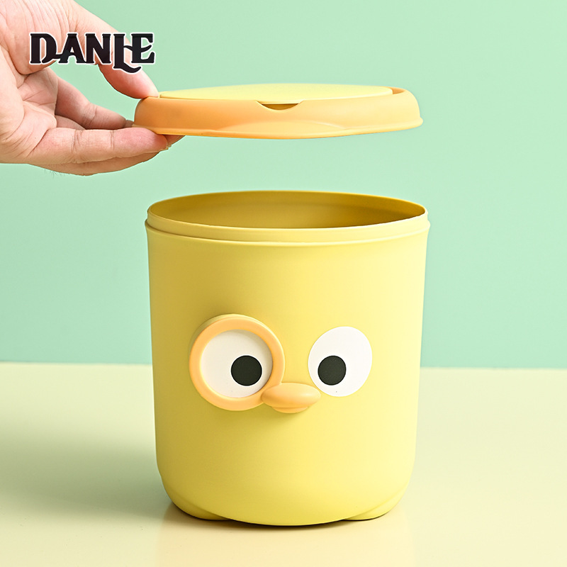 Office desktop trash bin, home bedroom bedside, cute mini with cover, multifunctional storage, large open mouth paper basket ราคา 94 บาท*ส่งฟรี