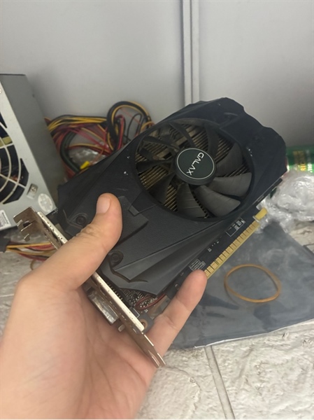 card hình galax 1050 2gb 1fan Giá 1,350,000 Đồng*Miễn phí vận chuyển