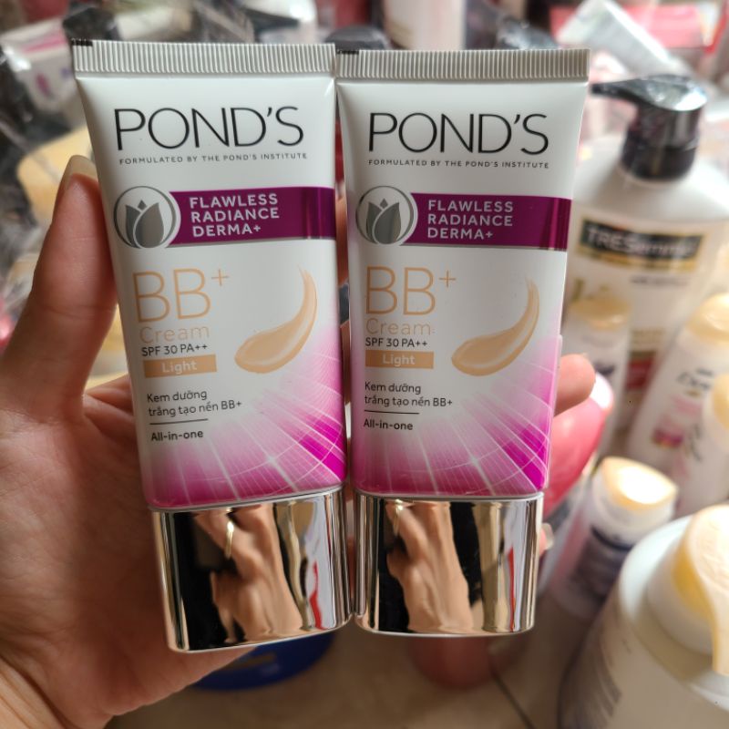 Kem nền Pond's BB Cream Flawless White 25g