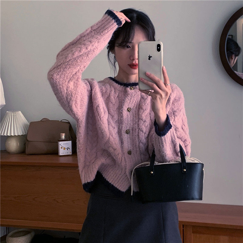 Xiang Nian ni màu hồng áo len Xoắn Cardigan áo khoác của Phụ nữ mùa thu và mùa đông áo khoác ngoài áo len dệt hàng đầu