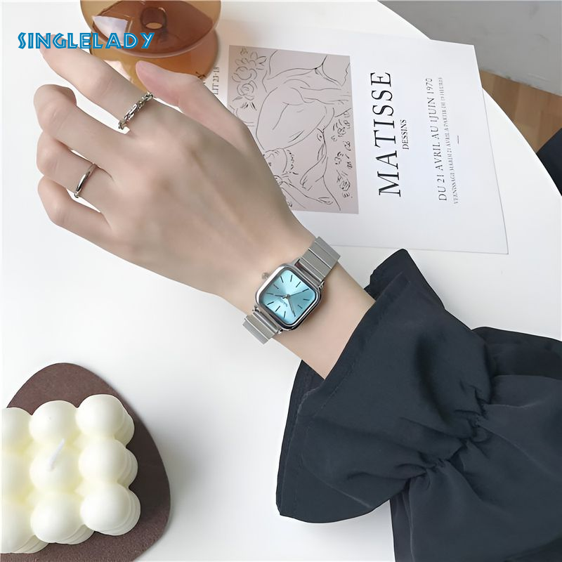 Elegant Women's Quartz Watch with Stainless Steel Band and Square Dial ราคา 160 บาท*ส่งฟรี