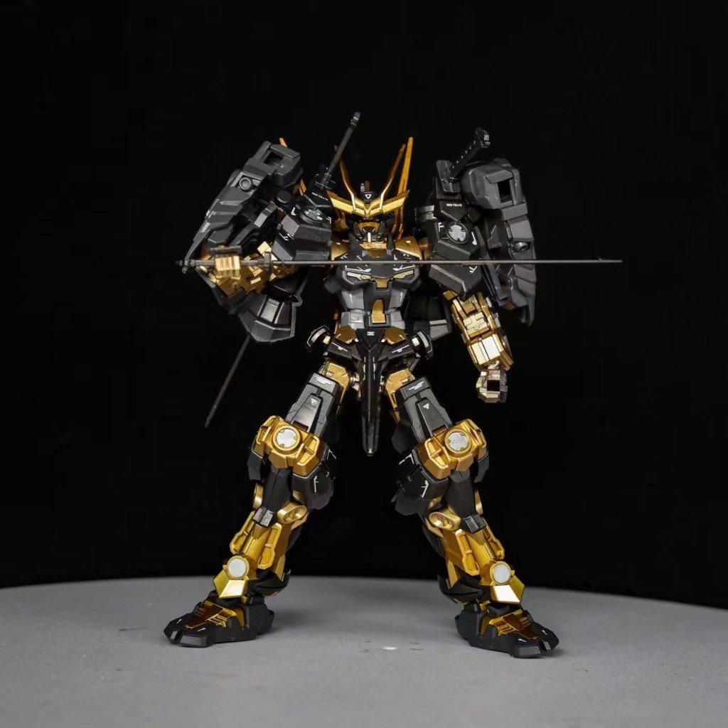 Mô hình lắp ráp robot Astray Sengoku color (Đen) custom HG 1/144 đồ chơi toy (Tặng Decal nước + Base