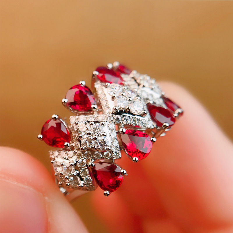 High-End Jewelry Pigeons-Blood Ruby Ring Banquet Wedding Cocktail Ball Ornament ราคา 298 บาท*ส่งฟรี