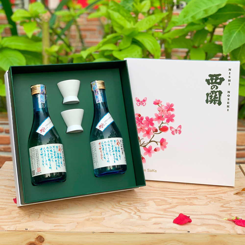 Set quà tặng cao cấp 2 chai rượu Sake Nishi no Seki Hiya 300 ml chính hãng