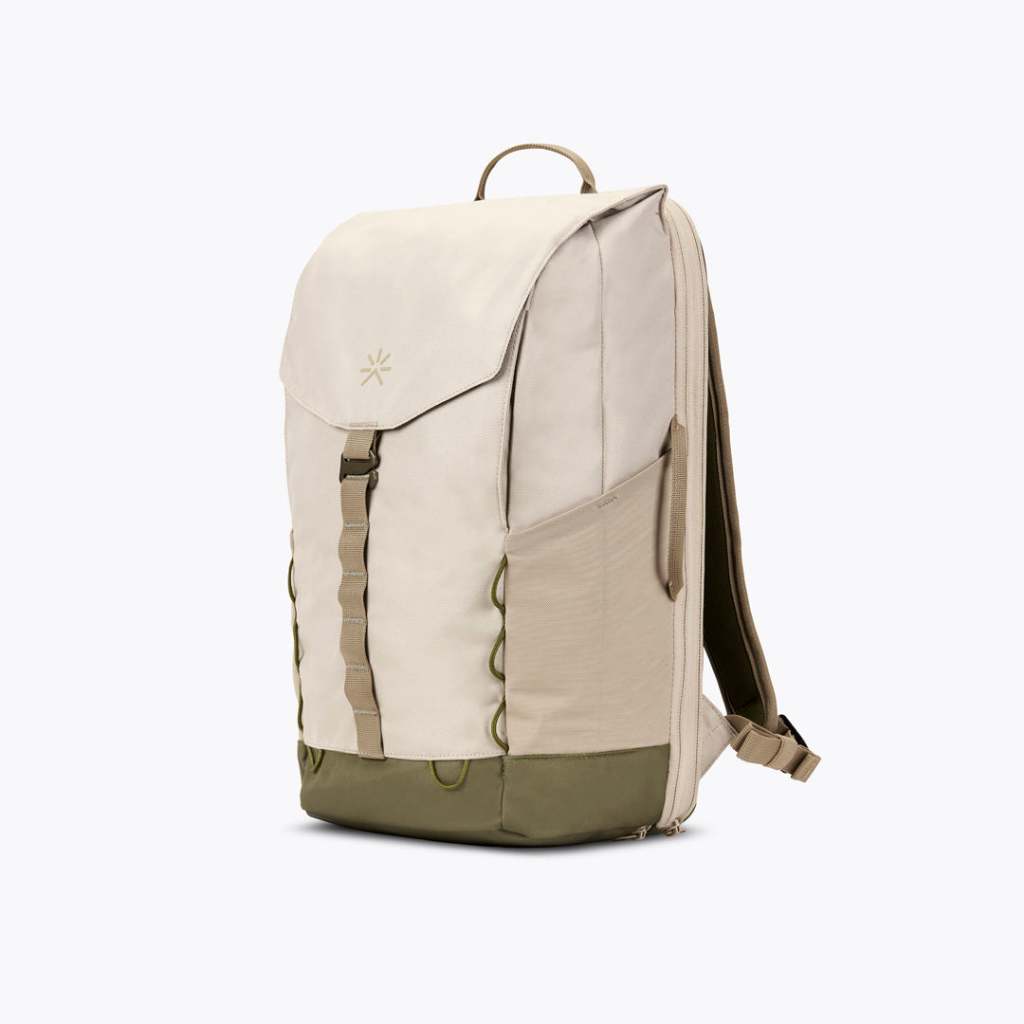 Tropicfeel Nook Backpack กระเป๋าเป้เดินทาง (2391279U122) ราคา 5,850 บาท*ส่งฟรี
