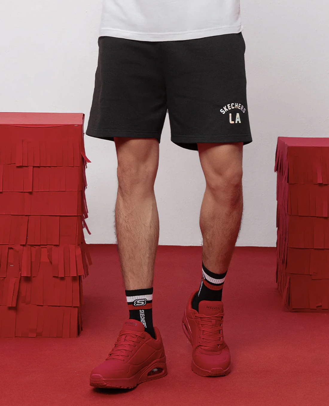 SKECHERS - Quần short thể thao nam ống rộng lưng thun Red Mood SL124M218-02L2
