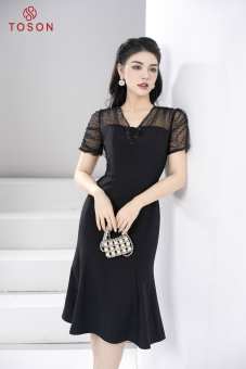 Đầm tuýp si đen phối lưới chấm bi 44214B93 Toson