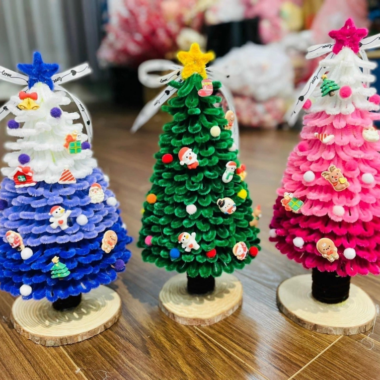 Cây thông giáng sinh noel hoàn thiện kẽm nhung handmade quà tặng độc đáo ý nghĩa