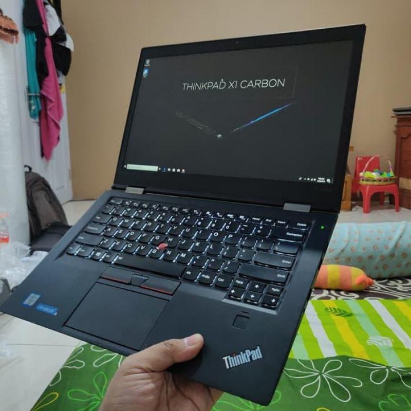 Lenovo ThinkPad X1 Carbon i5 6th Gen 8GB Ram 256GB SSD Ms office, 3 months warranty