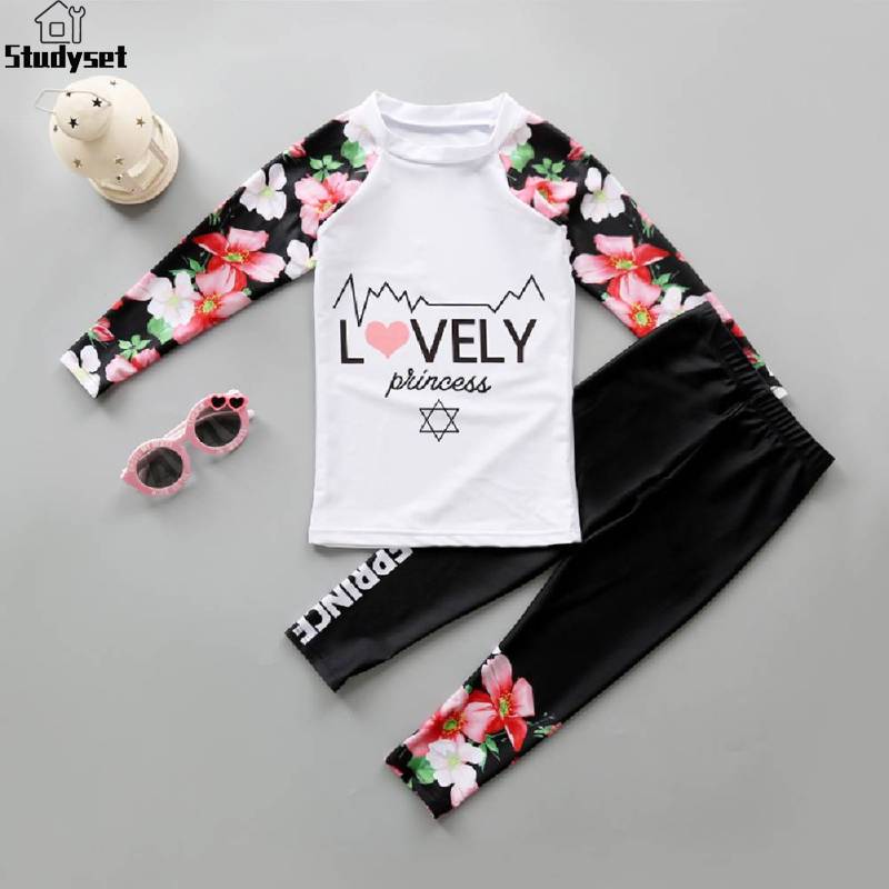 Studyset IN stock 2pcs Children Split Swimsuit Sunscreen Quick-drying Long-sleeved Tops Trousers Swimwear For Boys Girls ราคา 204 บาท*ส่งฟรี