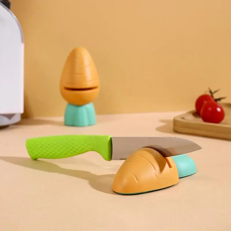 Đa chức năng dao sharpene hình cá sấu dao tròn công cụ nhanh chóng cắt kéo mài góc mài hai giai đoạn