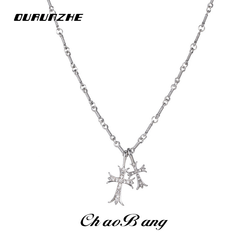 OURUNZHE สร้อยคอพิมพ์ครอสคู่ประดับพลอย แฟชั่นฮิปฮอปสไตล์เท่ ดีไซน์เรขาคณิตเฉพาะตัว เหมาะสำหรับผู้ชายและผู้หญิง ราคา 43 บาท*ส่งฟรี