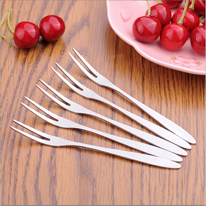 Dĩa inox ăn trái cây dài 13 cm bền rẻ