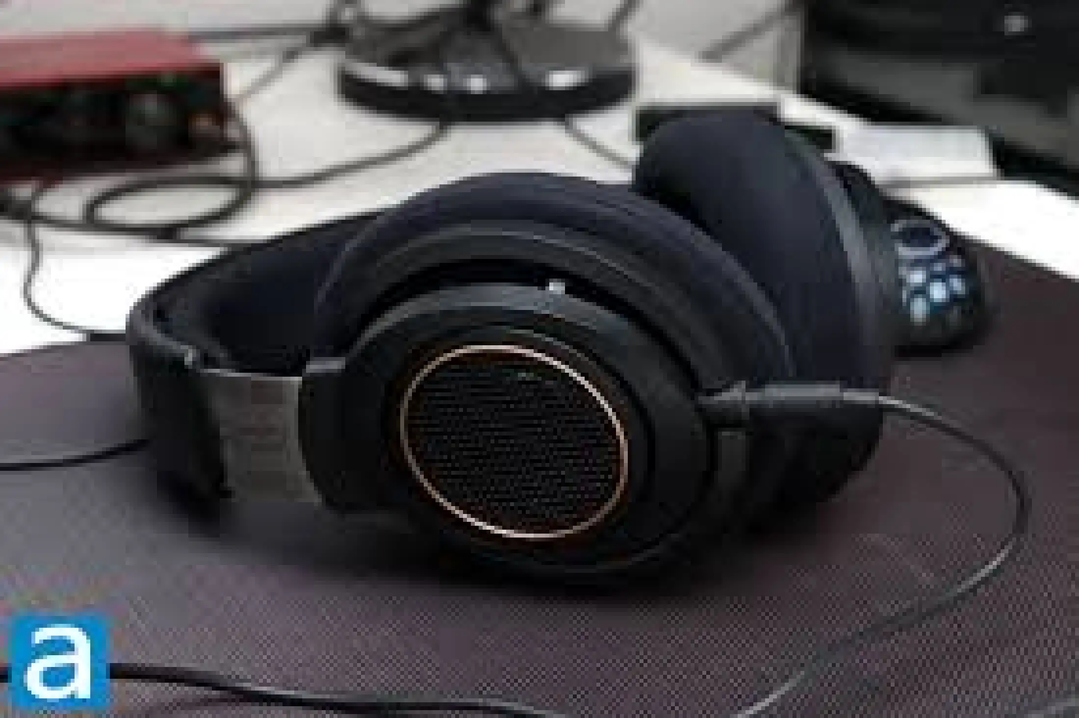 philips open back