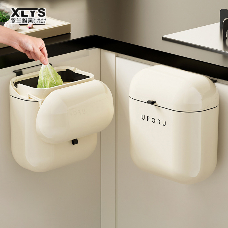 Wall-mounted trash can Household kitchen, bathroom, toilet garbage can Waterproof trash can with cover ราคา 275 บาท*ส่งฟรี