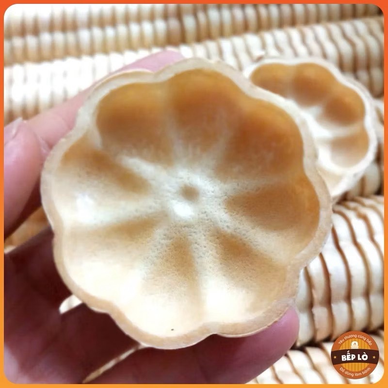 Đế bánh Hoa Mai 8 cánh (thùng xá 1.600 cái)-( SỈ GIÁ TỐT)