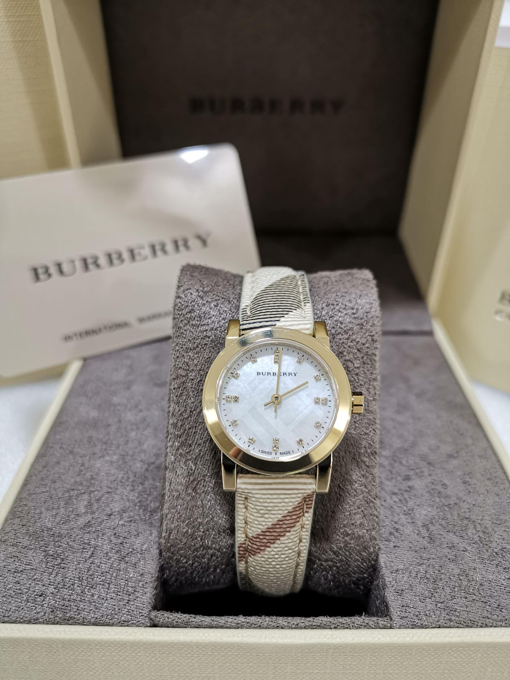 burberry bu9226