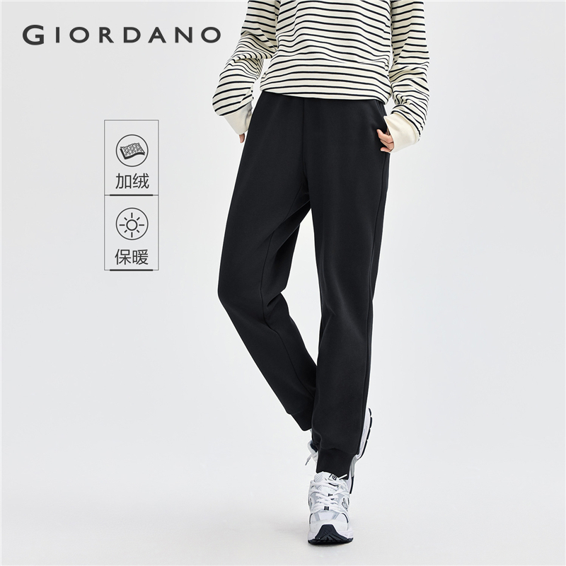 Giordano Women Pants Drawstring Elastic Waist Ribbed Cuff Fleece-Lined Pants Slant Pockets Solid Color Casual Pants 13414501 ราคา 741 บาท*ส่งฟรี