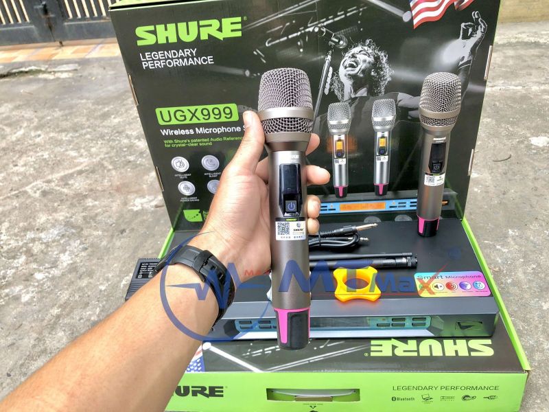 [New 2022]Micro không dây Shure UGX999 - Mic karaoke gia đình, sân khấu - Độ nhạy cao, bắt sóng xa, chống hú rít - Thiết kế sang trọng, bắt mắt -  Dễ dàng phối ghép với các thiết bị âm thanh khác