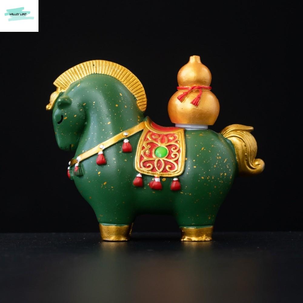 VALLEY LIMIT แบบจีน รูปปั้นม้า ตกแต่งโต๊ะน้ำชา เรซิน ของตกแต่งโต๊ะ น่ารัก ตกแต่งรถยนต์ รูปม้าขนาดเล็ก สำนักงาน ราคา 138 บาท*ส่งฟรี