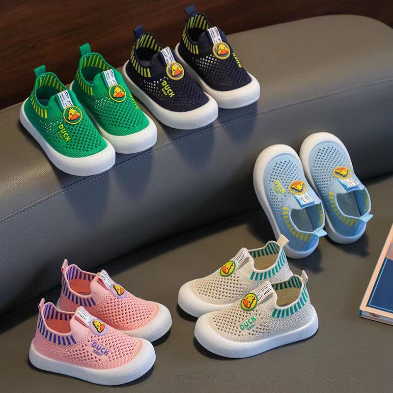 Giày Thể Thao Đế Mềm Chống Trượt Thời Trang Xuân Thu Trẻ Em