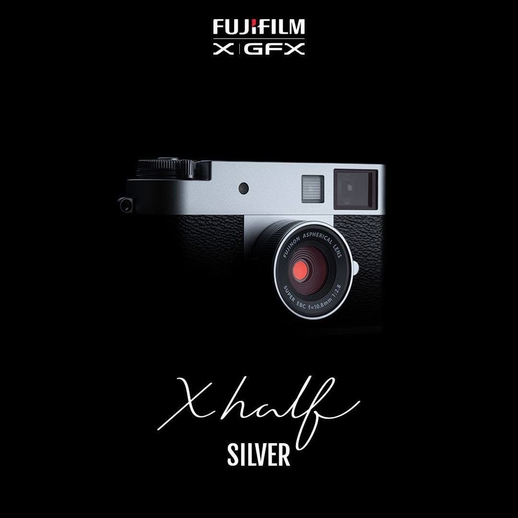 Fujifilm X Half Compact Digital Camera ( Display Unit
