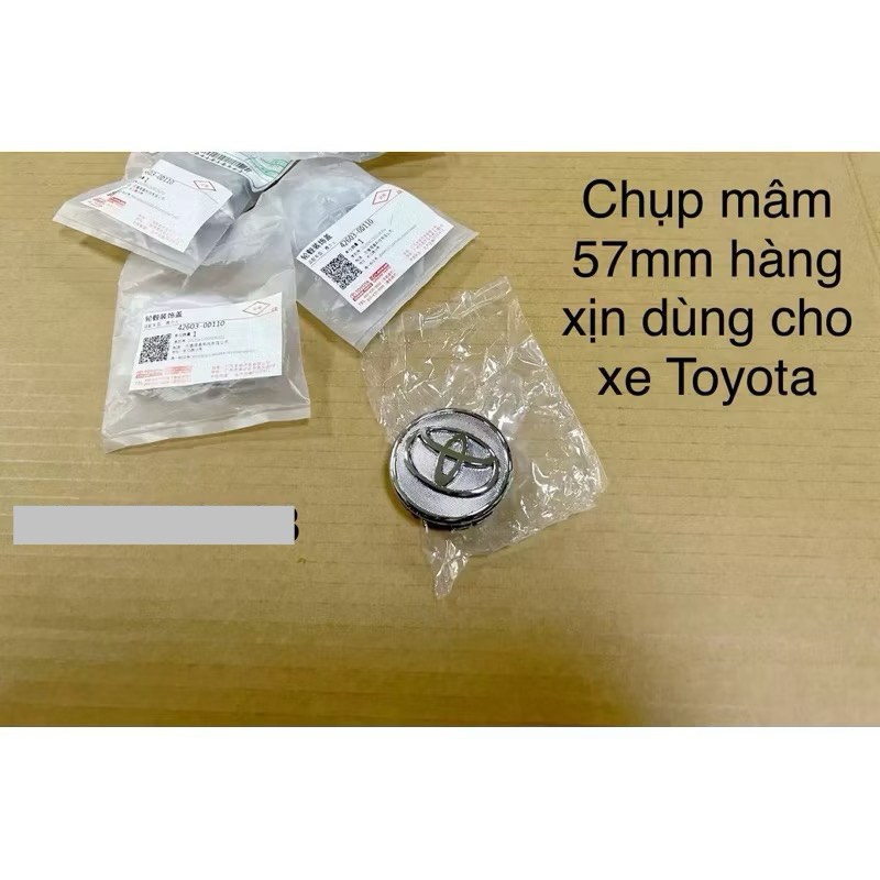 Logo chụp mâm 57mm màu bạc hàng cao cấp dùng cho TOYOTA 42603-0D110