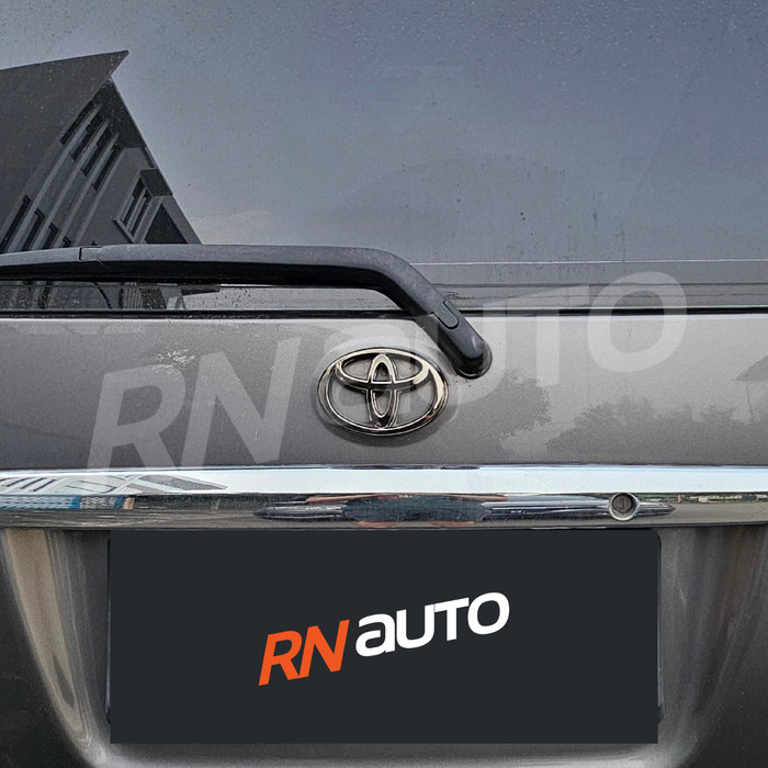 EMBLEM LOGO BLACK CHROME TOYOTA INNOVA 2004 - 2015 BELAKANG - The Car People Harga  181,000 Ringgit*Penghantaran Percuma