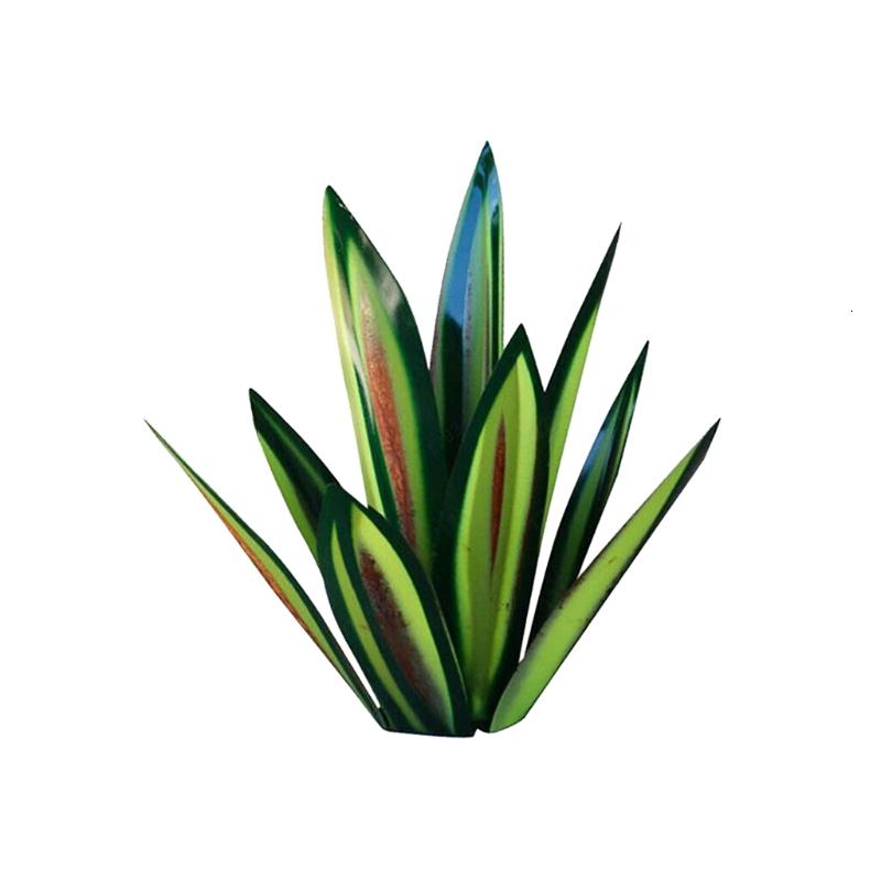 Simulation Art Agave Plant Ornaments DIY Rustic Metal Sculpture for Outdoor Presyo  686 Piso*Libreng Shipping