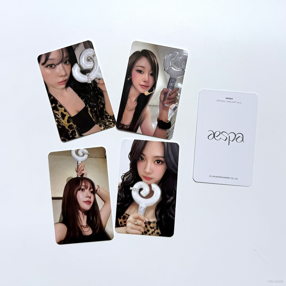 HZ 4PCS/Set AESPA LOMO Card 3rd World Tour SYNK : COMPLæXITY Postcards Collection KPOP Star Peripheral ZH