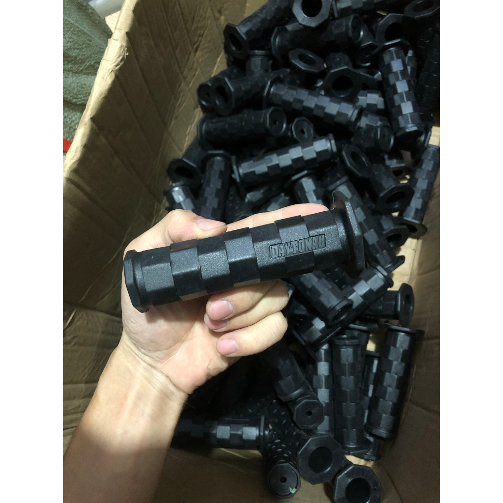 1 cặp bao tay xe máy daytona chống trượt chống mồ hôi, vỏ tay lái xe máy, găng tay xe máy, bao tay daytona