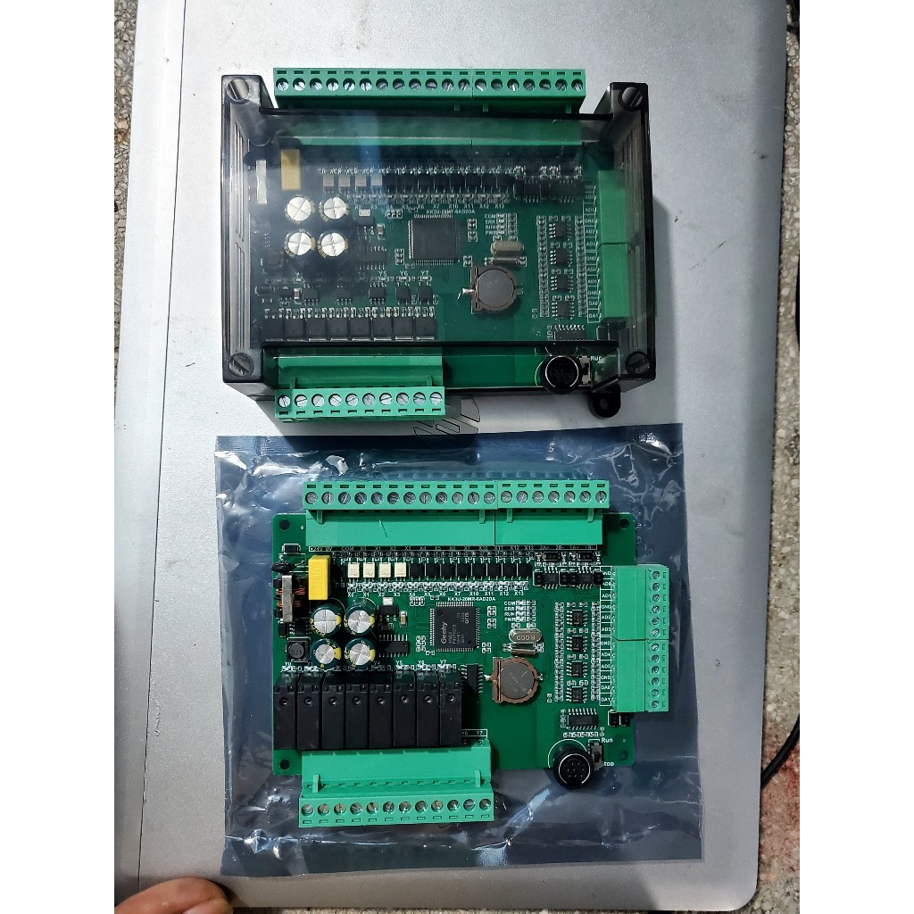 Bộ lập trình PLC - FX3U-20MT-6AD2DA-485