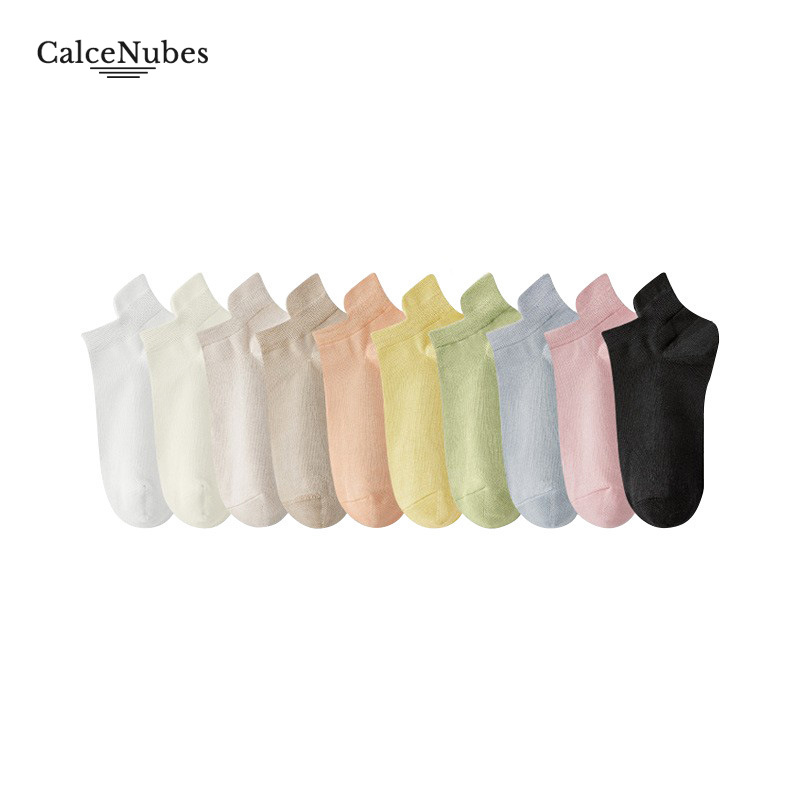 CalceNubes丨 Moting Zhuji socks women summer short socks thin solid color socks black and white student socks non-slip spring and summer ladies boat socks - ยี่ห้อ CalceNubes ราคา 10 บาท*ส่งฟรี