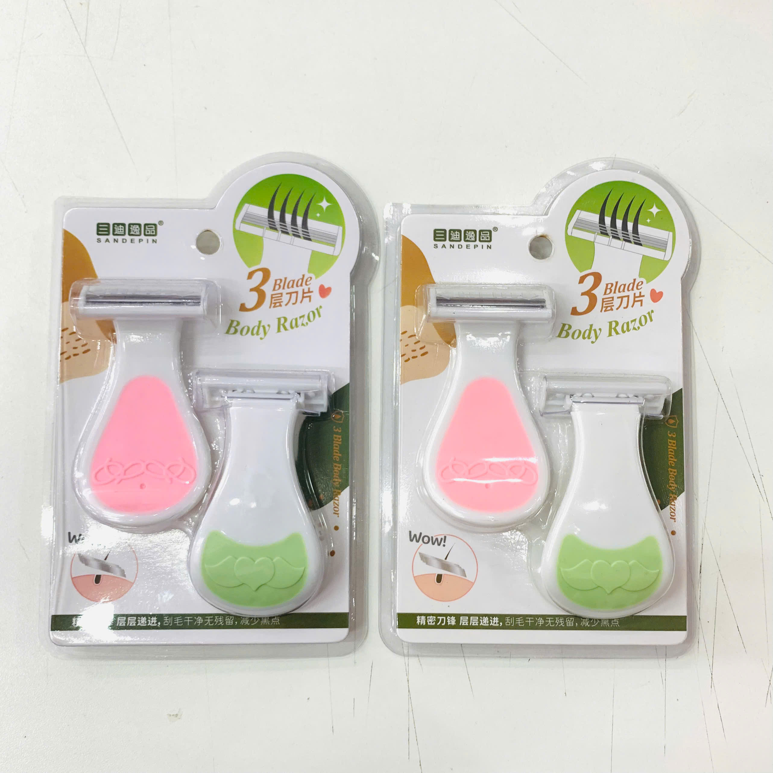 set 2 dao cạo-Set 2 chiếc tiện thay thế hoặc mang theo khi đi du lịch.