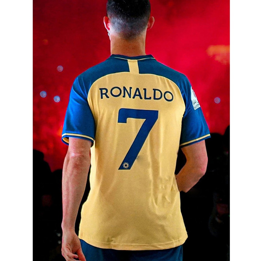 where to buy cr7