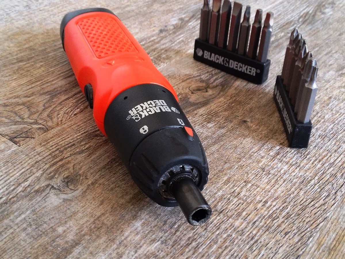 Black Decker A7073 IN 6V Alkaline Screwdriver Set